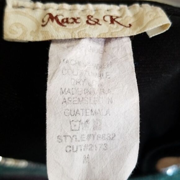 🦋3/$15💰Top   - Picture 3 of 3